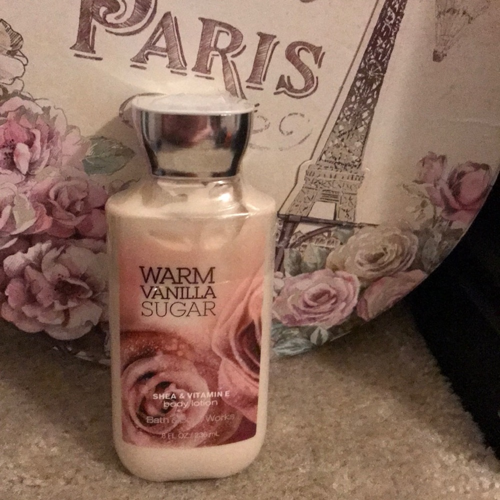 Bath and Body Works Warm Vanilla Sugar lotion